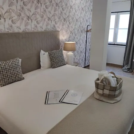 Bairro Alto Ba Sweet 3* Lissabon