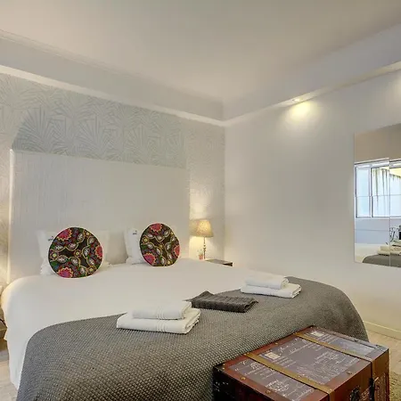 Bairro Alto Ba Sweet 3* Lissabon