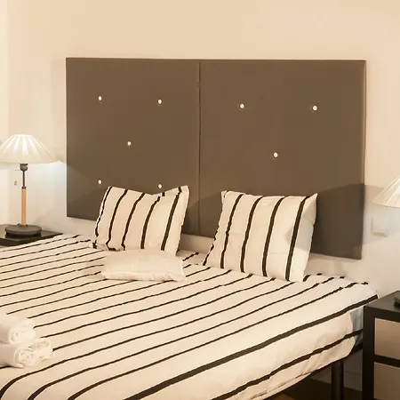 Bairro Alto Ba Sweet Bed & Breakfast Lissabon