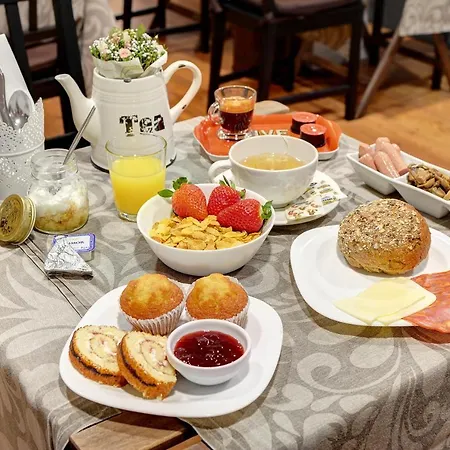 Bed & Breakfast Bairro Alto Ba Sweet Lisbona