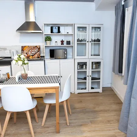 Bairro Alto Ba Sweet 3* Lissabon