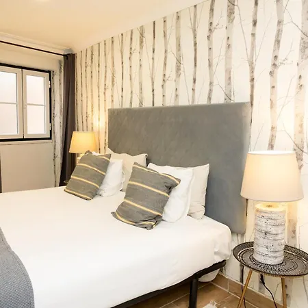Bairro Alto Ba Sweet 3* Лиссабон