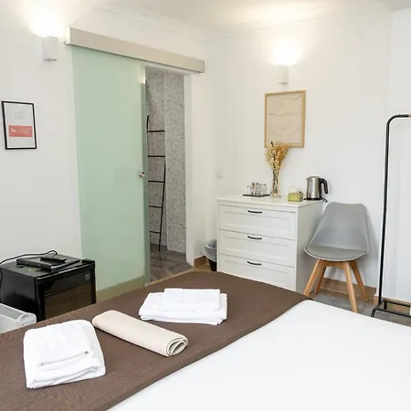 Bairro Alto Ba Sweet 3*