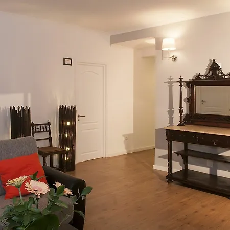 Bed & Breakfast Bairro Alto Ba Sweet 3*
