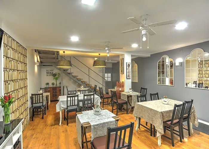 Bed & Breakfast Bairro Alto Ba Sweet 3*