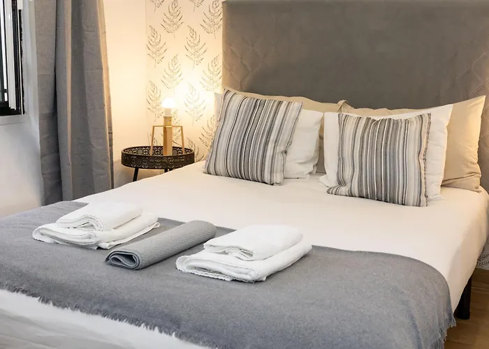 Bairro Alto Ba Sweet Bed & Breakfast 3*