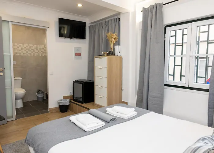 Bairro Alto Ba Sweet Bed & Breakfast