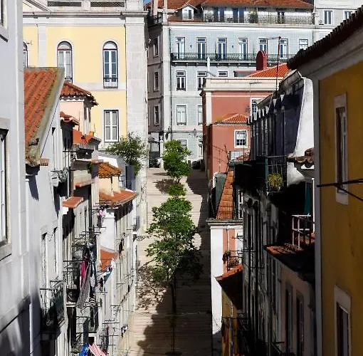 Bed & Breakfast Bairro Alto Ba Sweet 3*