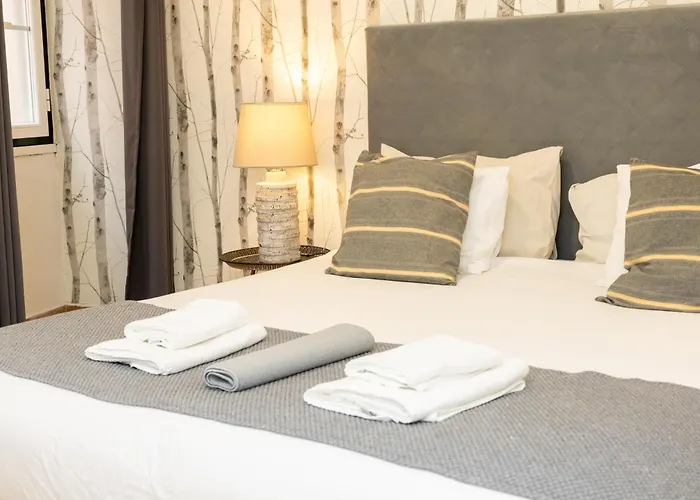 Bairro Alto Ba Sweet Bed & Breakfast 3*